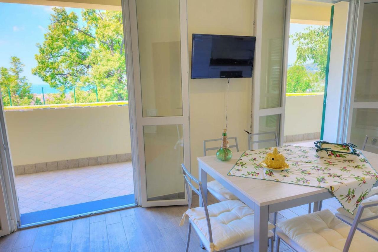 Apartmán Ue Maxeu - Libeccio Cervo Exteriér fotografie